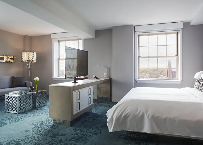 Renaissance Albany Hotel